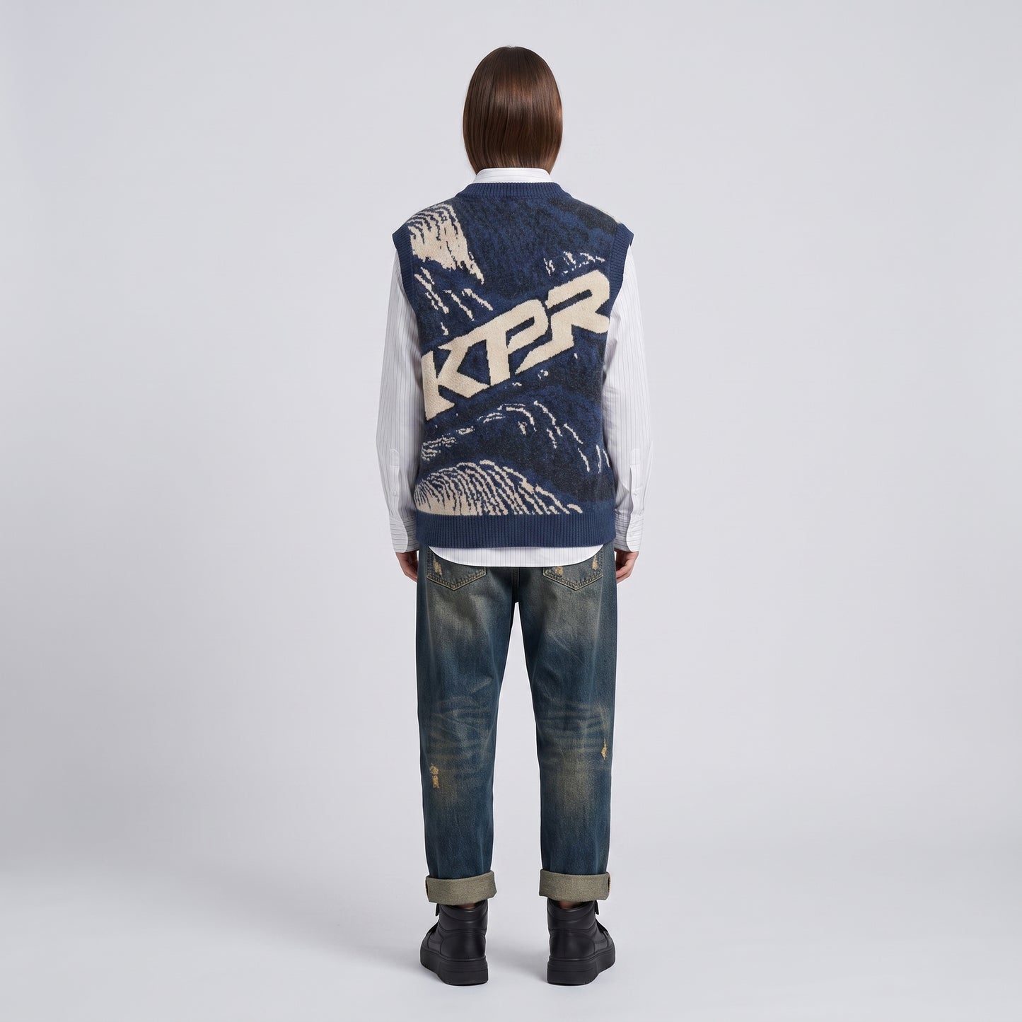Graphic Knit V-Neck Vest
