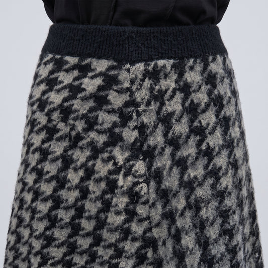 Houndstooth Wool Knit Midi Skirt