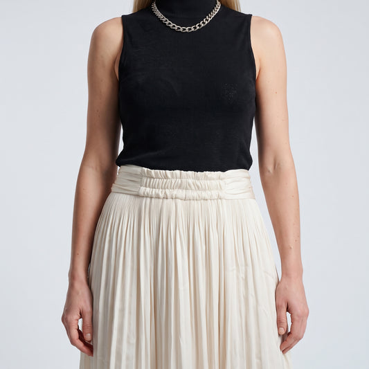 Pleated High-Waisted Cream Skirt