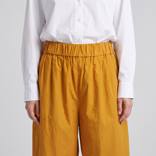 Relaxed Cotton Elastic Waist Shorts