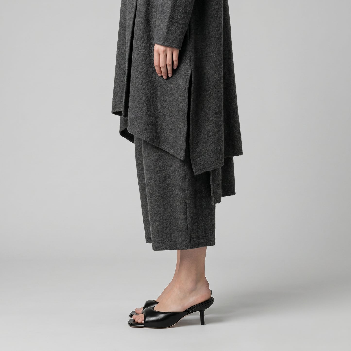 Minimalist Black Leather Mules