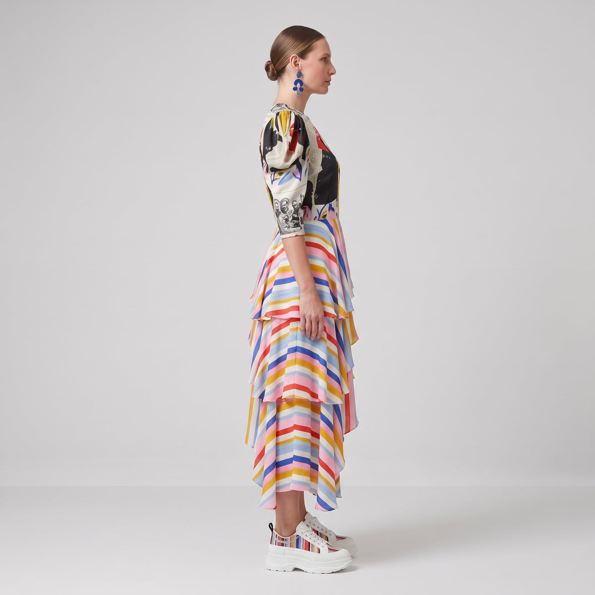 Graphic Print Ruffled Midi Dress