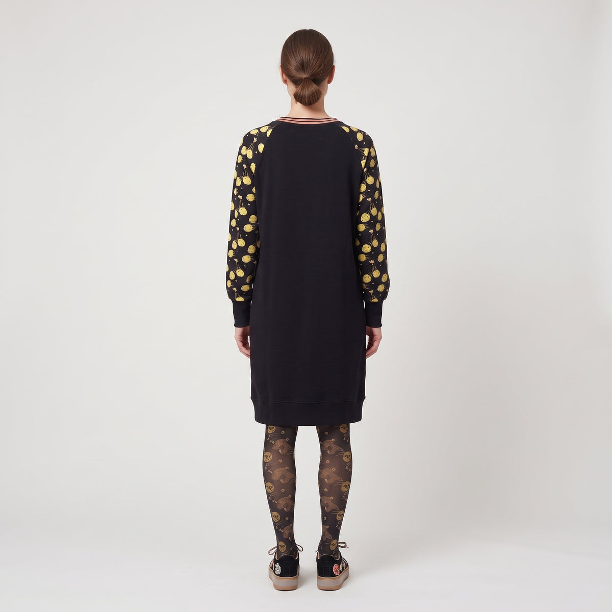 Graphic Print Long Sleeve Dress