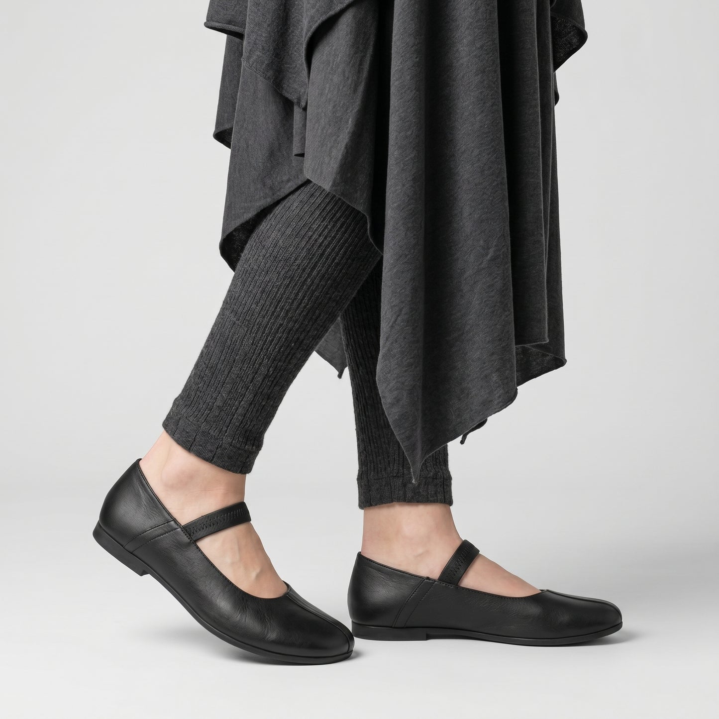 Minimalist Black Leather Ballet Flats