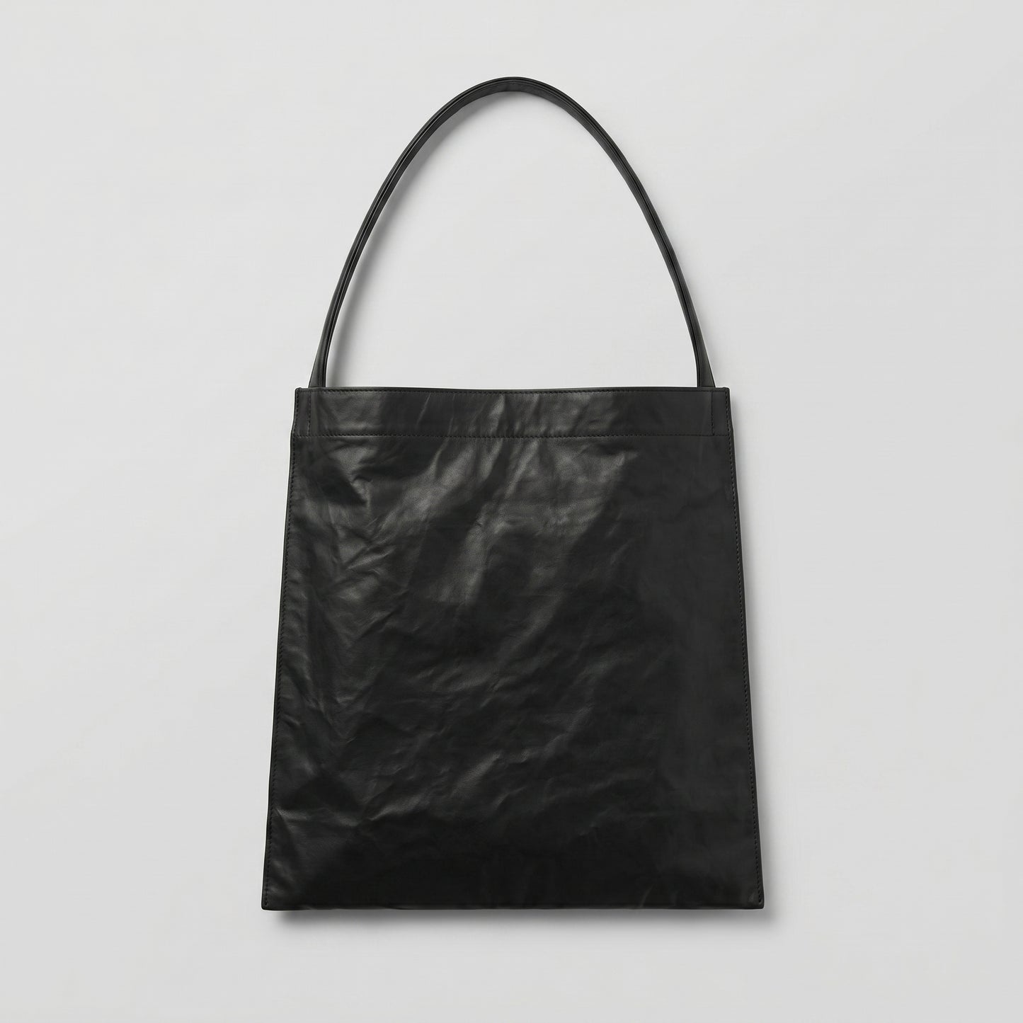 Sleek Black Leather Shoulder Bag