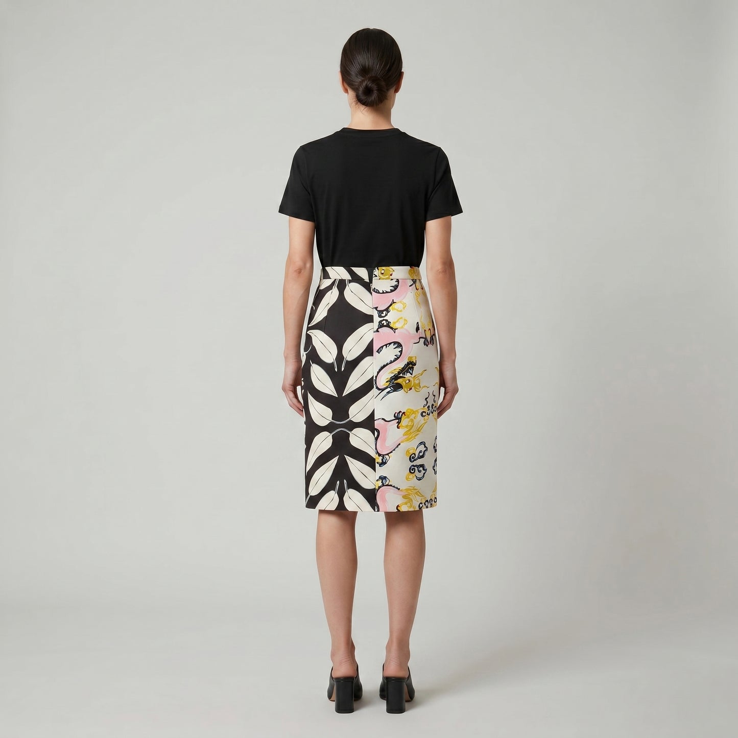 Graphic Print Asymmetric Pencil Skirt