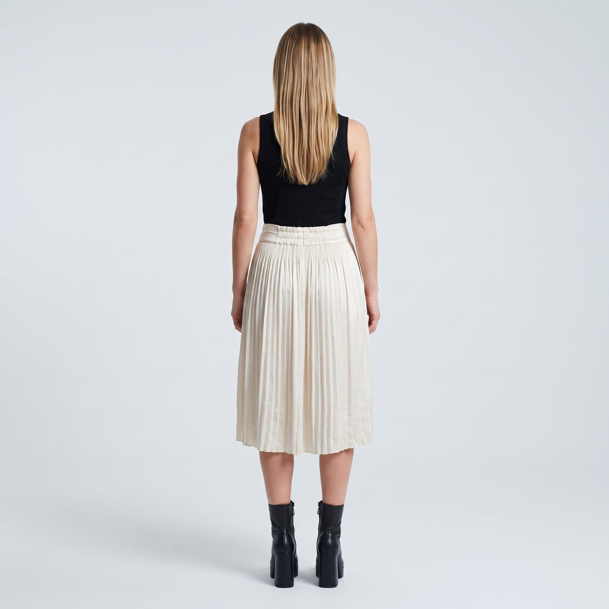 Pleated High-Waisted Cream Skirt