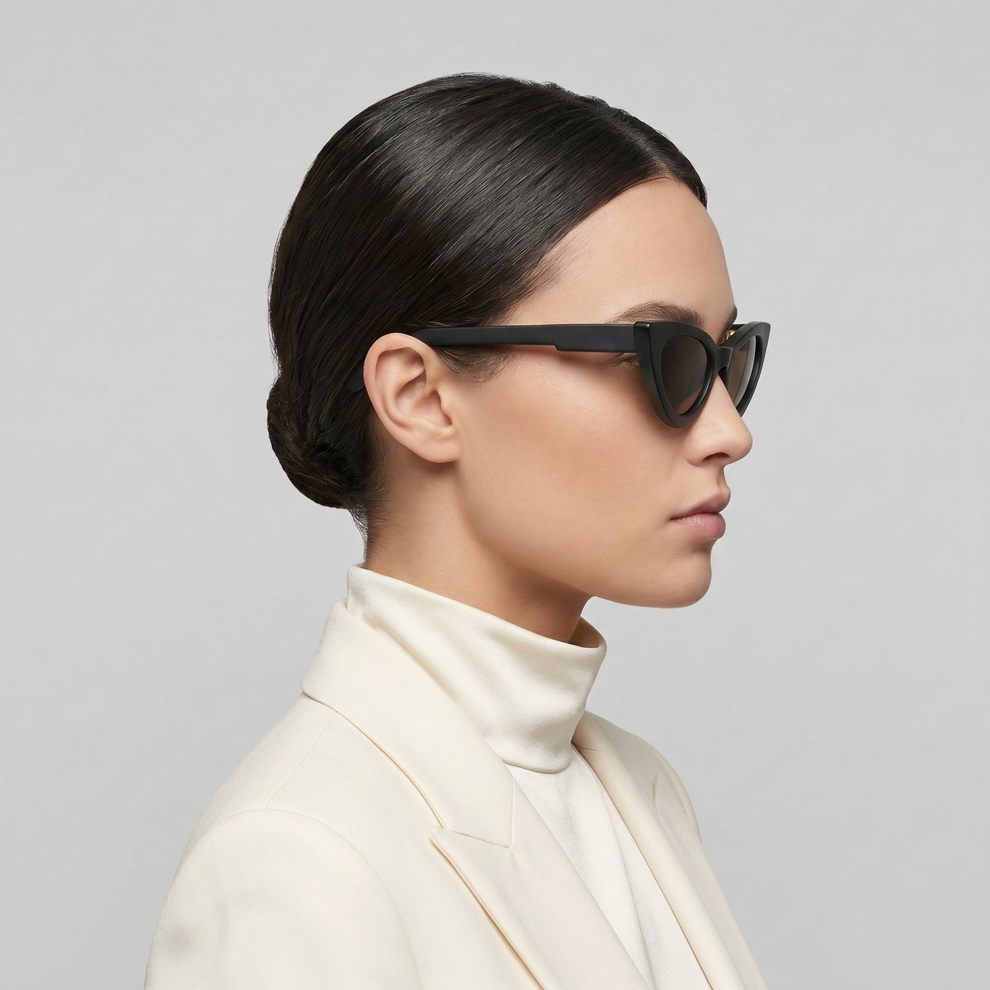 Retro Cat-Eye Tinted Sunglasses