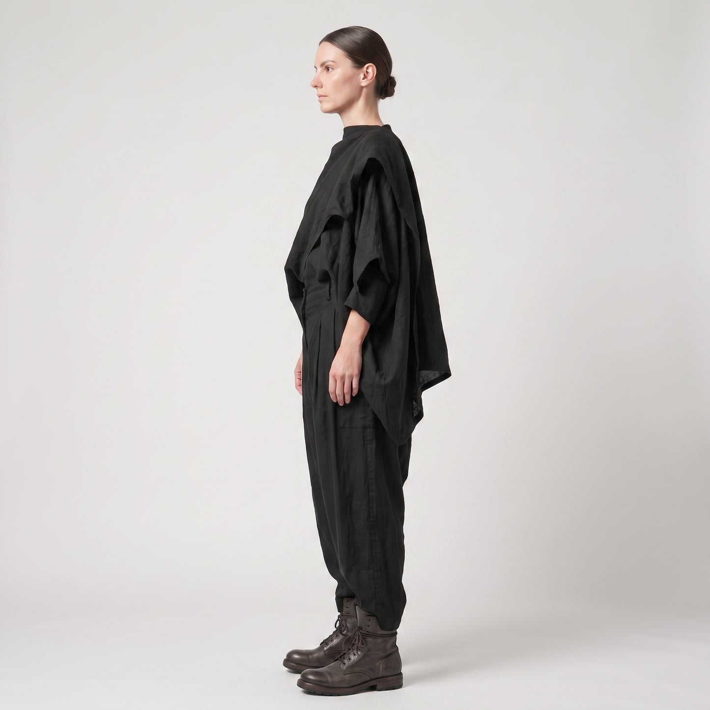 Pleated Cropped Drop-Crotch Trousers