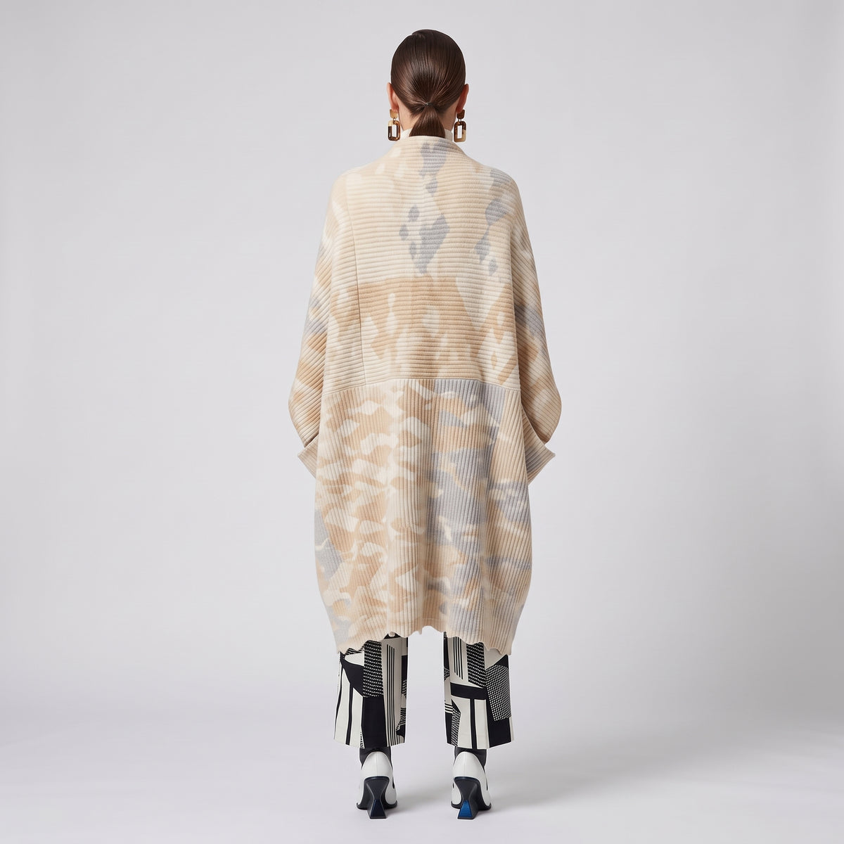 Abstract Jacquard Ribbed Cardigan