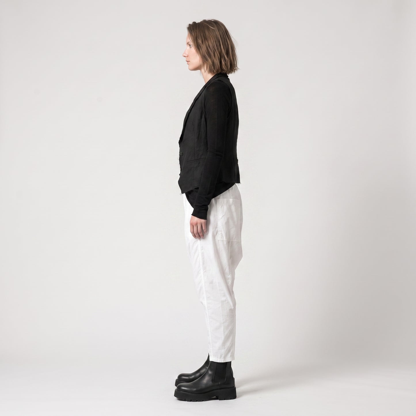Relaxed Cropped White Trousers