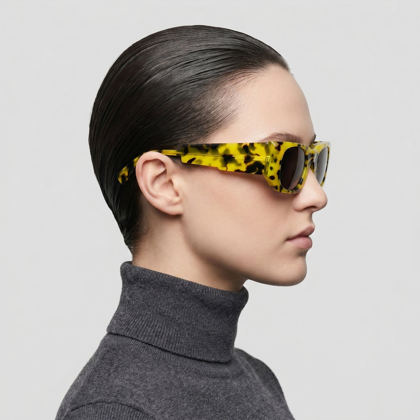 Bold Tortoiseshell Rectangular Sunglasses