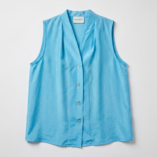 Sleeveless V-Neck Buttoned Blouse