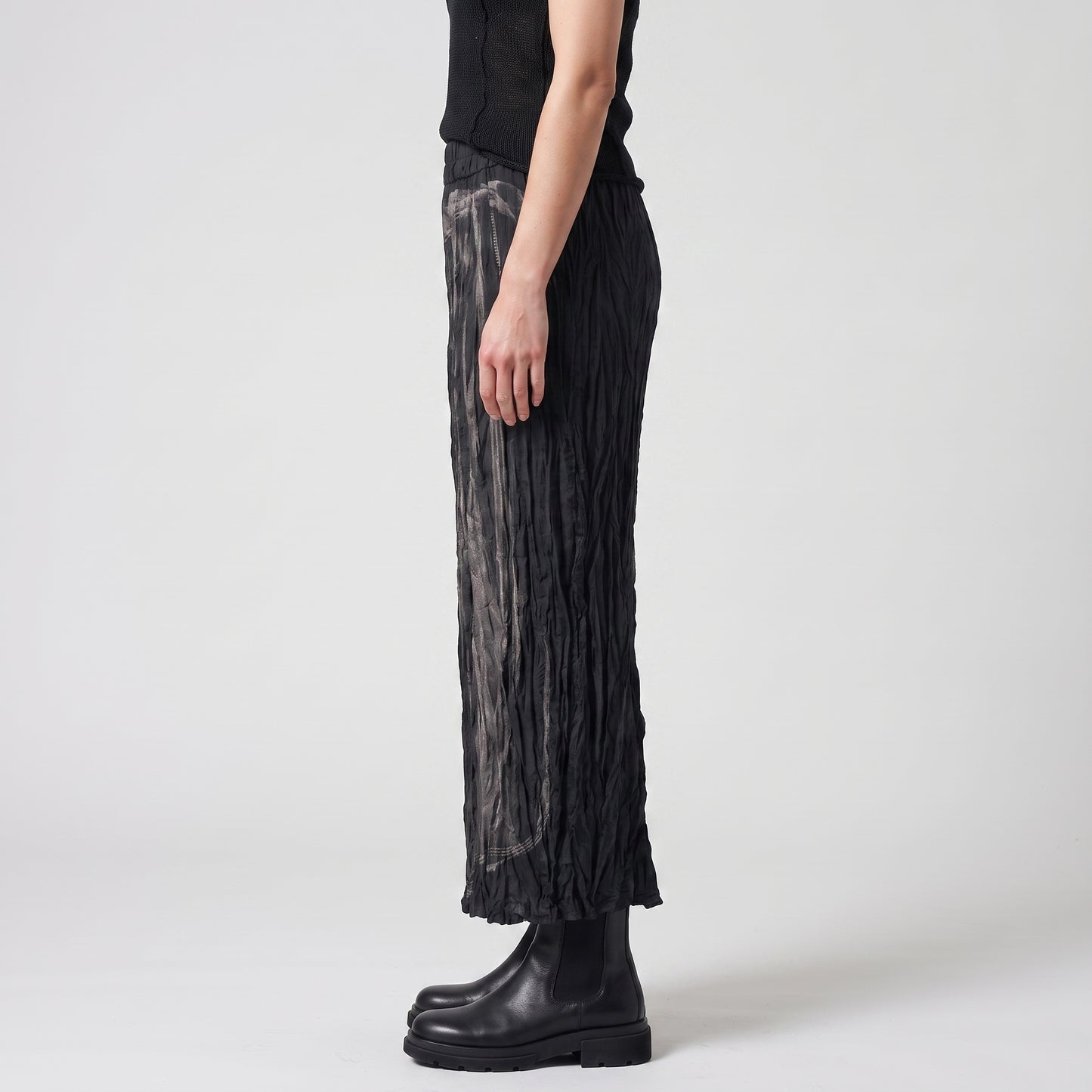 Abstract Print Textured Midi Skirt