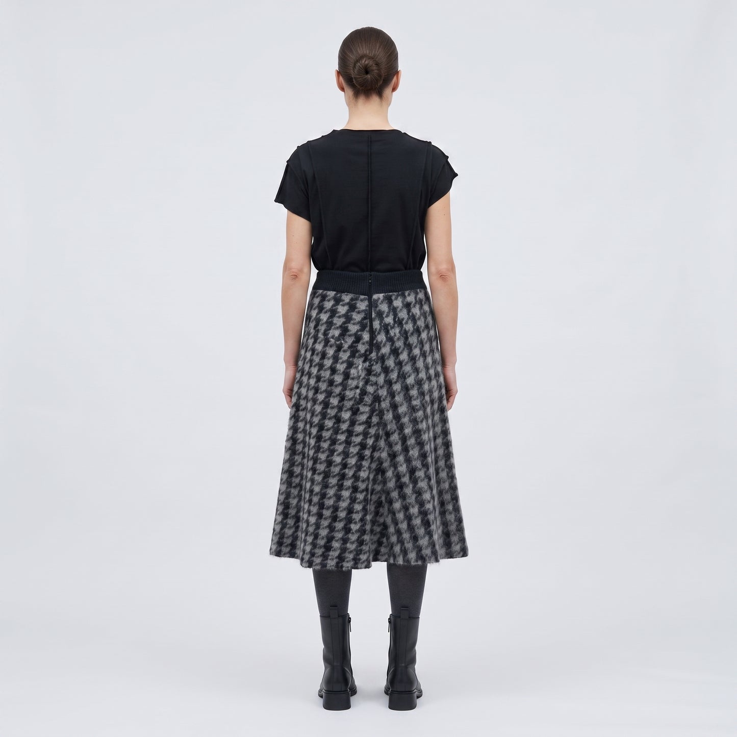 Houndstooth Wool Knit Midi Skirt