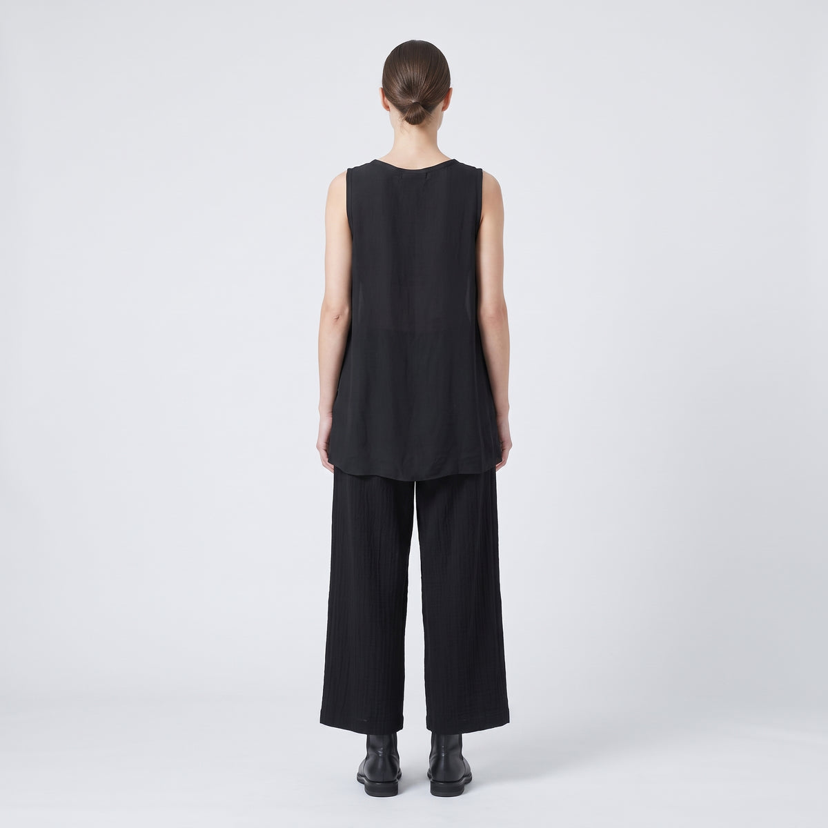 Black Fringe Detailed Sleeveless Top