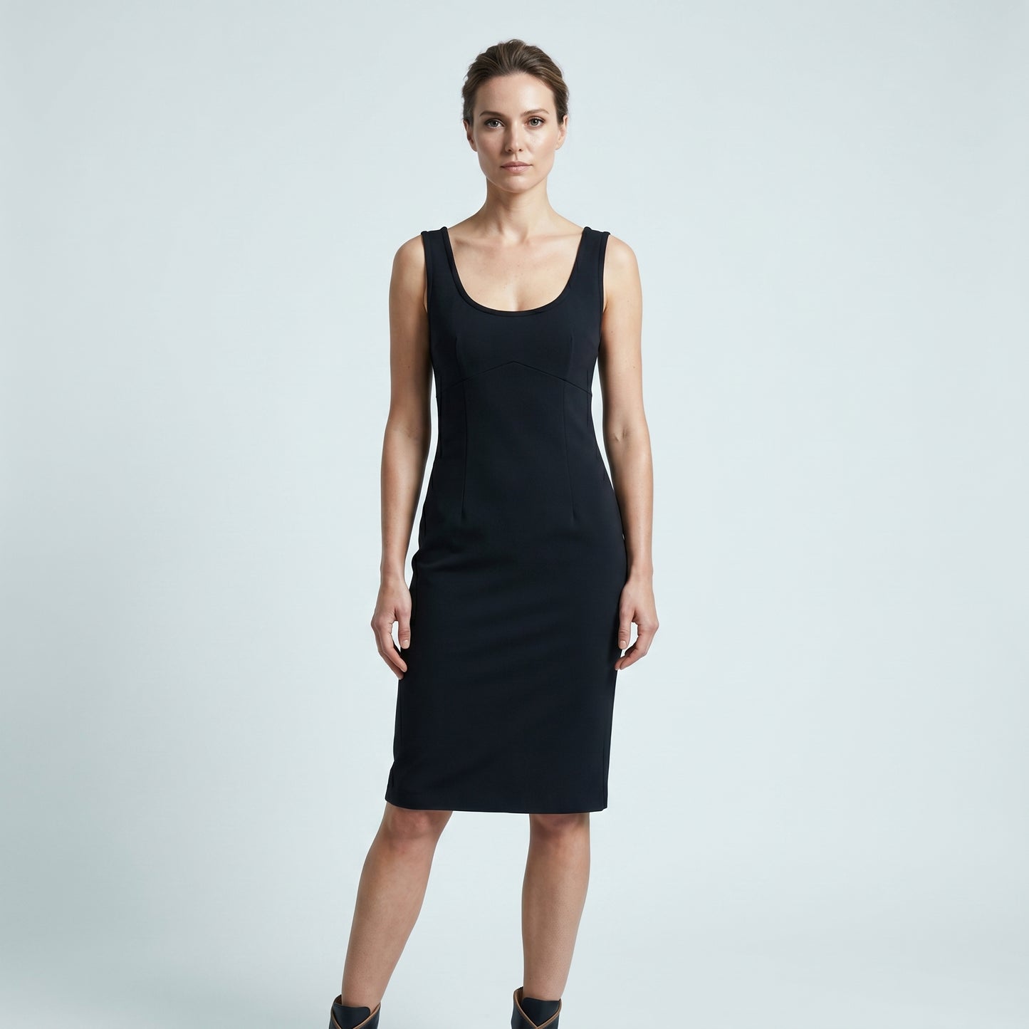 Essential Sleeveless Black Sheath