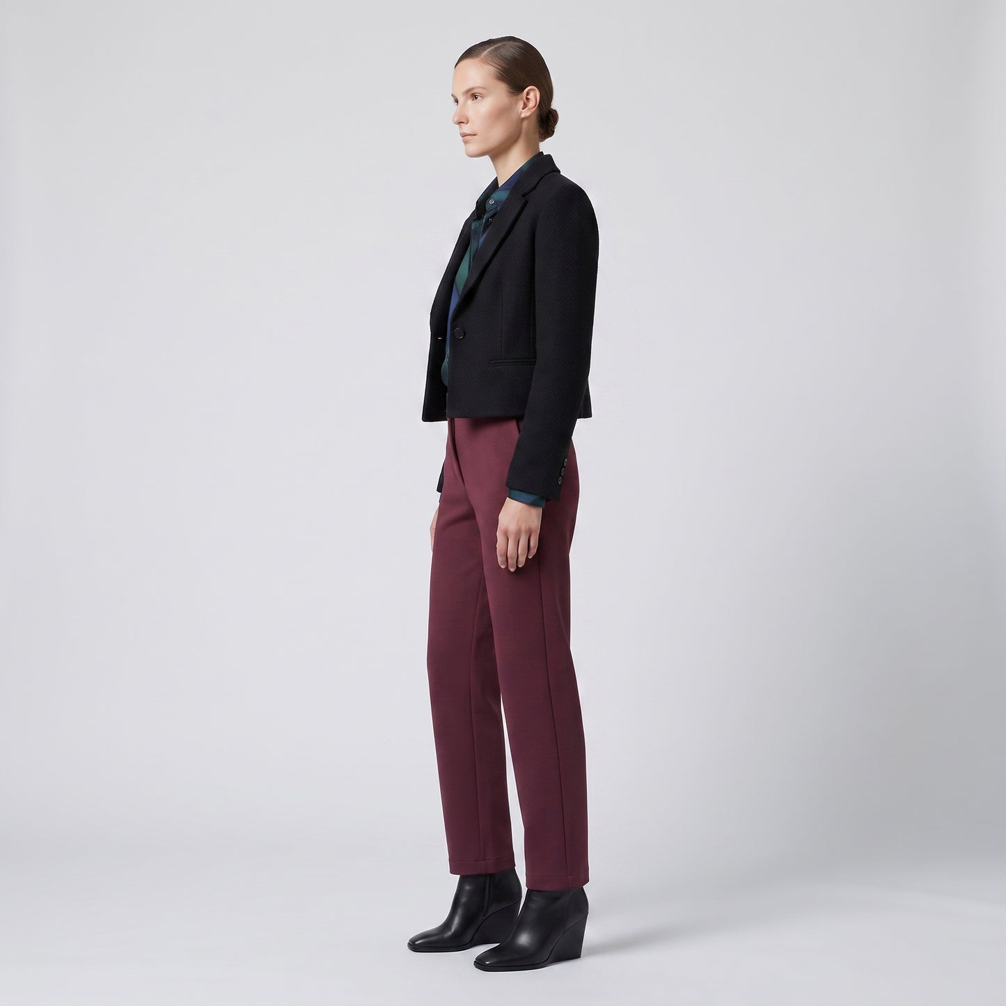 Tailored Burgundy Cropped Trousers