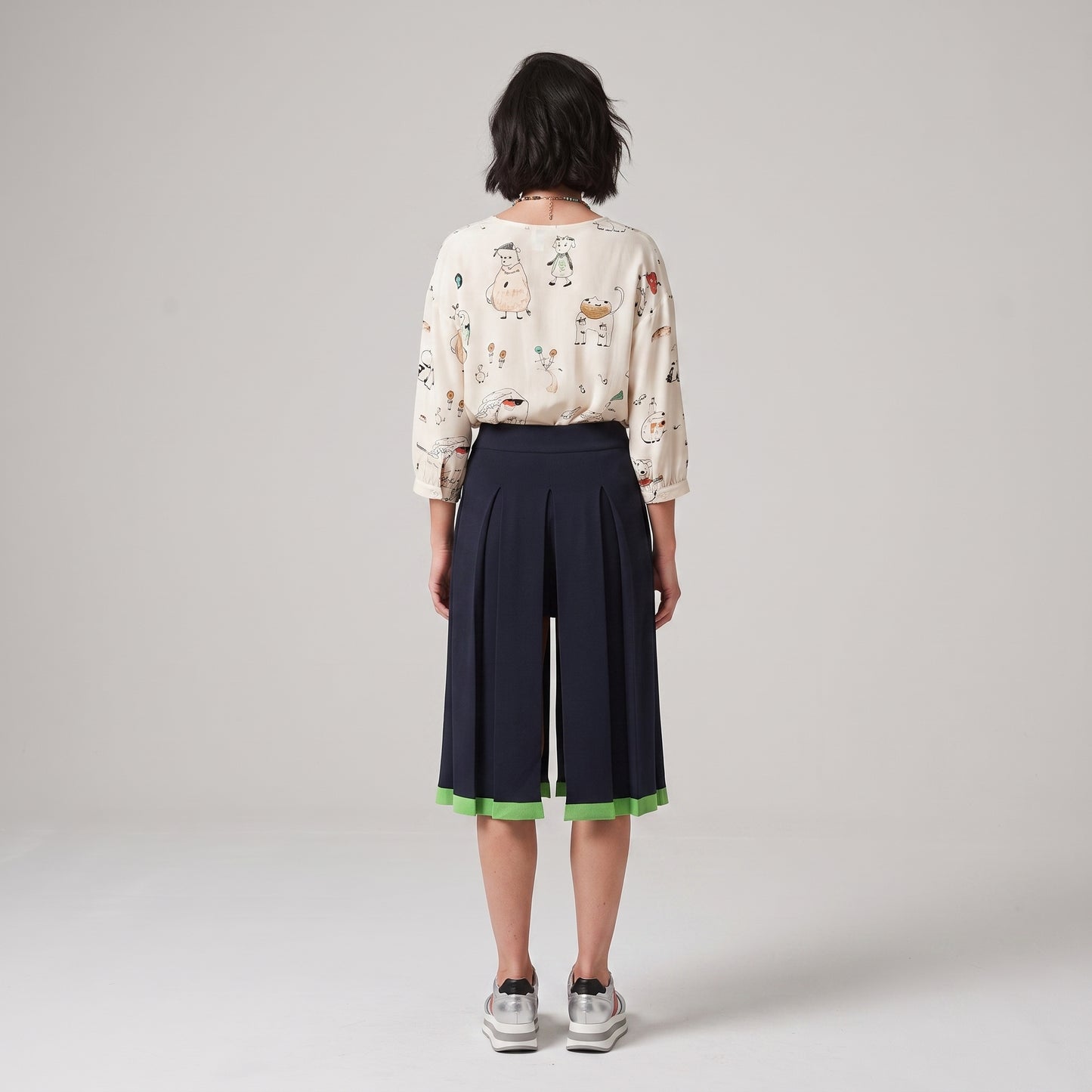 Pleated Navy Knit Skirt