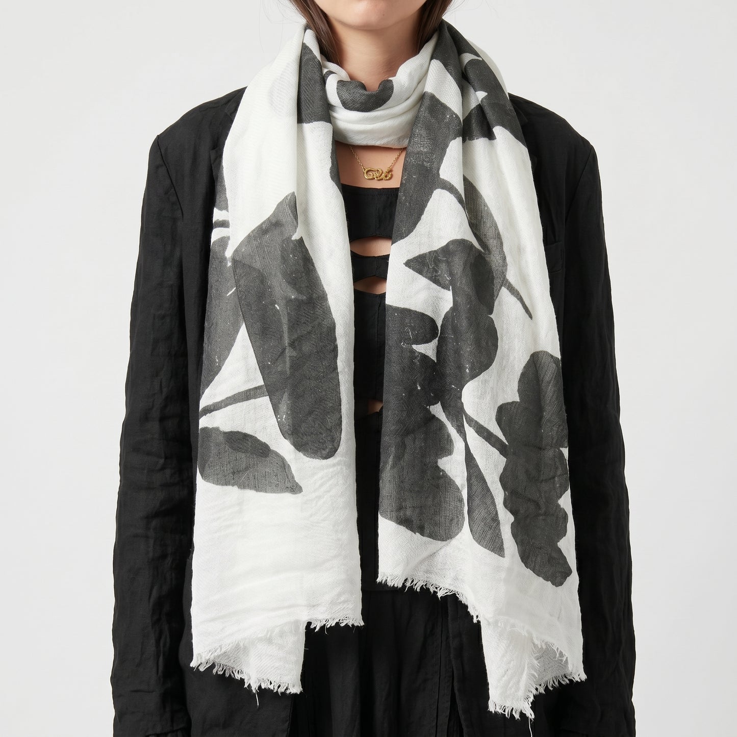 Floral Graphic Fringed Linen Scarf