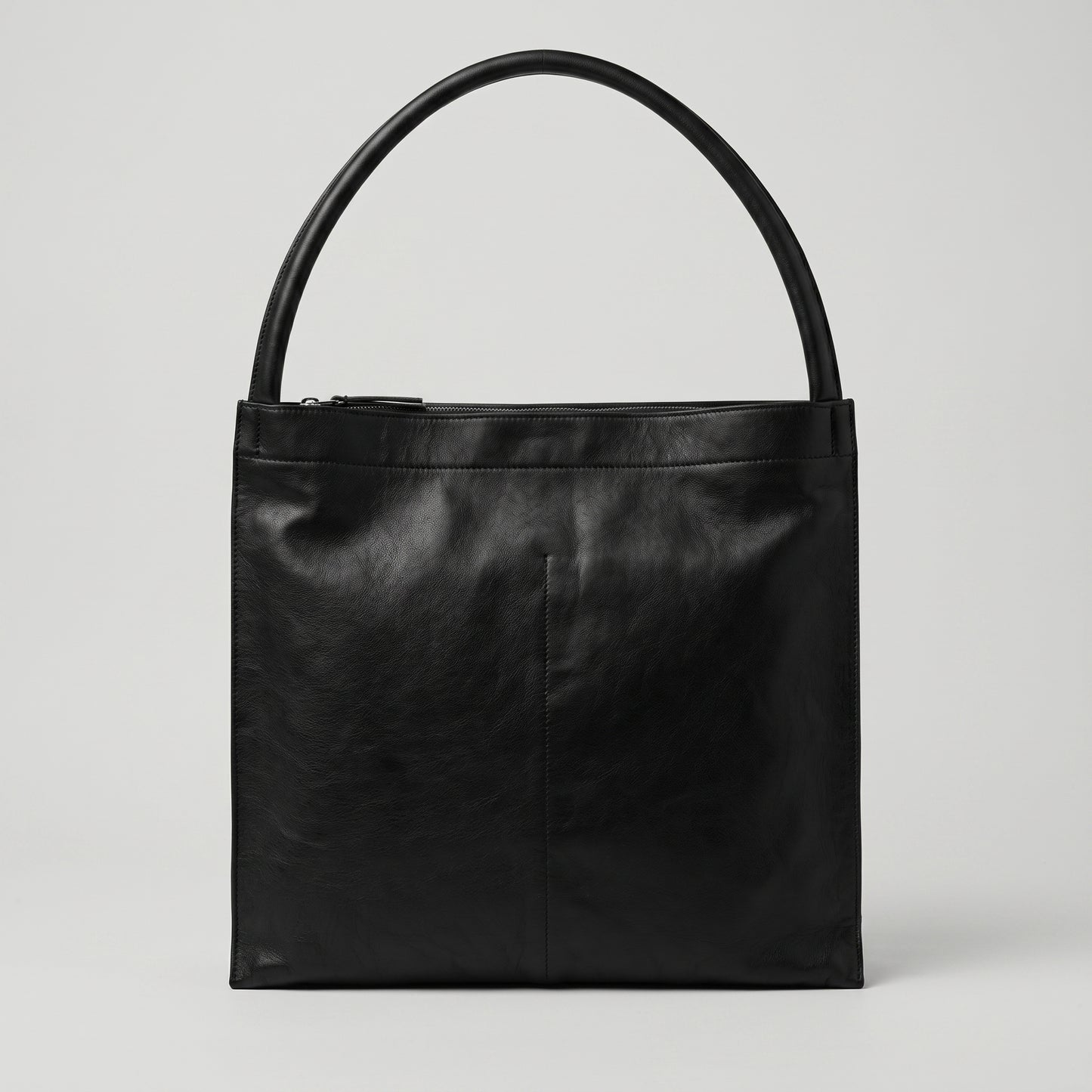 Sleek Black Leather Shoulder Bag