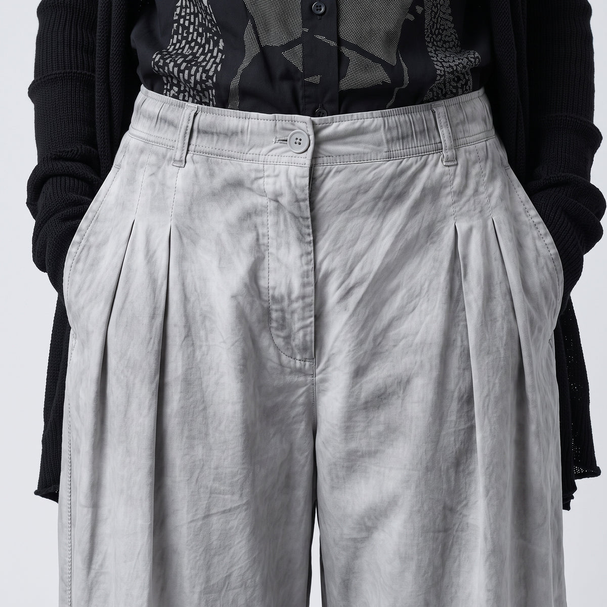 Tie-Dye Pleated Cropped Trousers