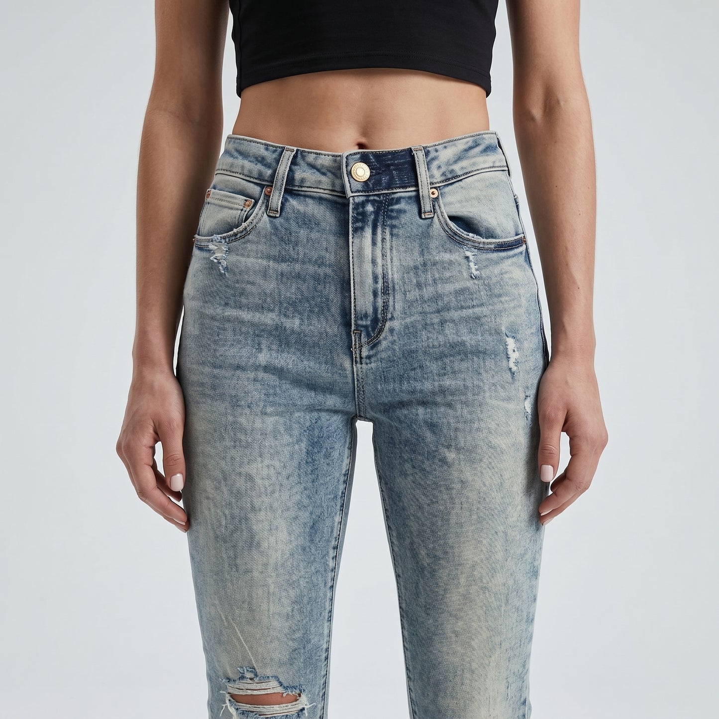 Distressed Light Wash Skinny Jeans