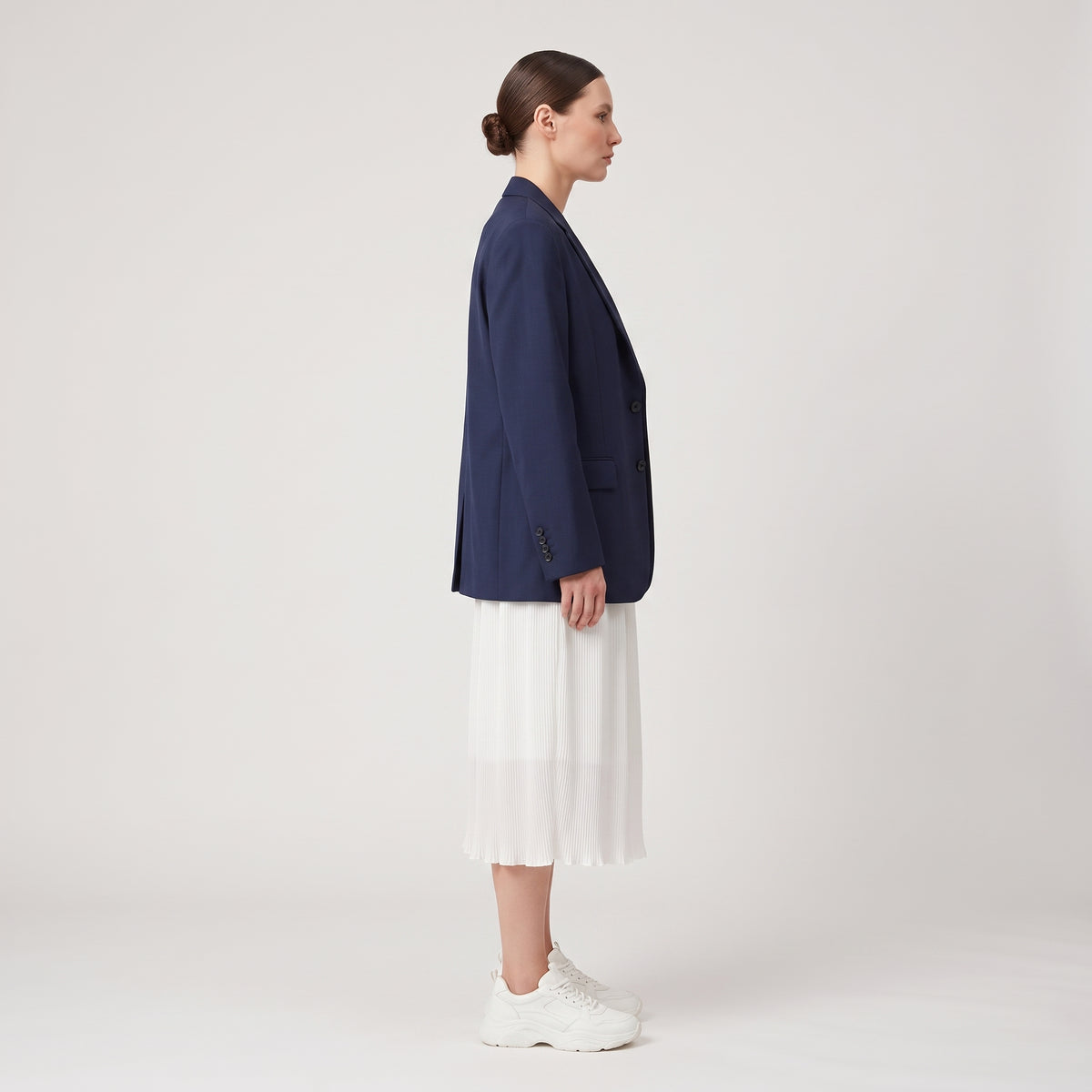 Classic White Ribbed Midi Skirt
