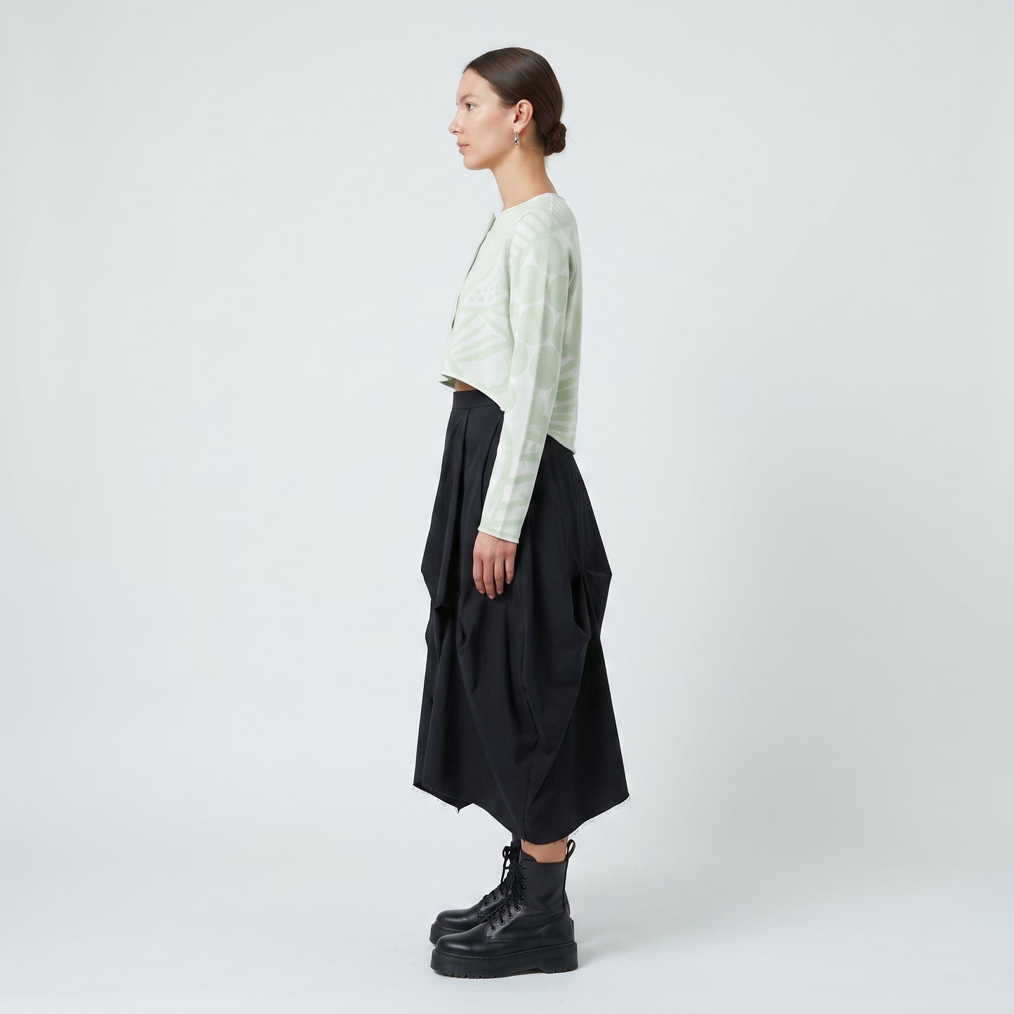 Abstract Print Cropped Cardigan