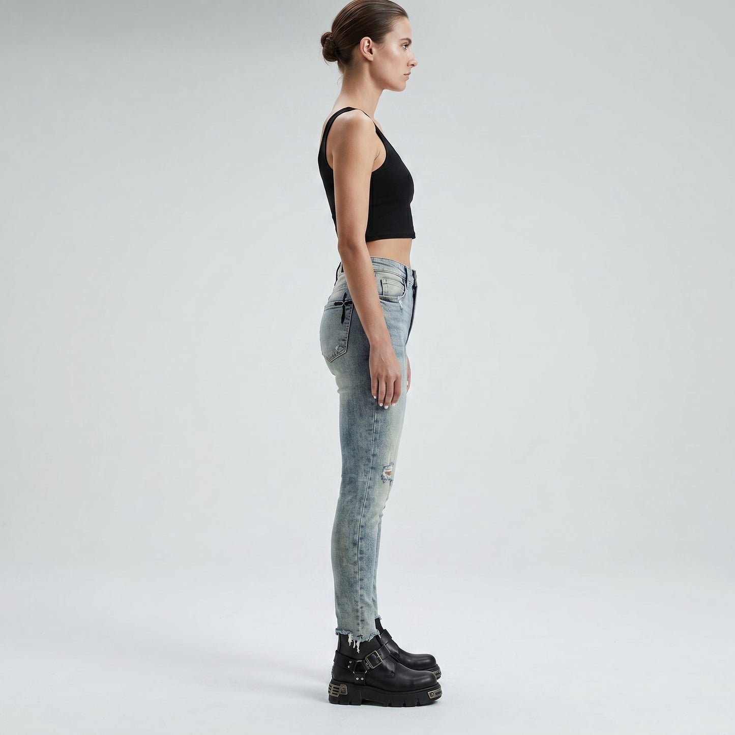 Distressed Light Wash Skinny Jeans