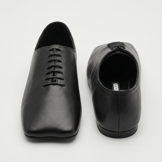 Minimalist Black Leather Oxfords