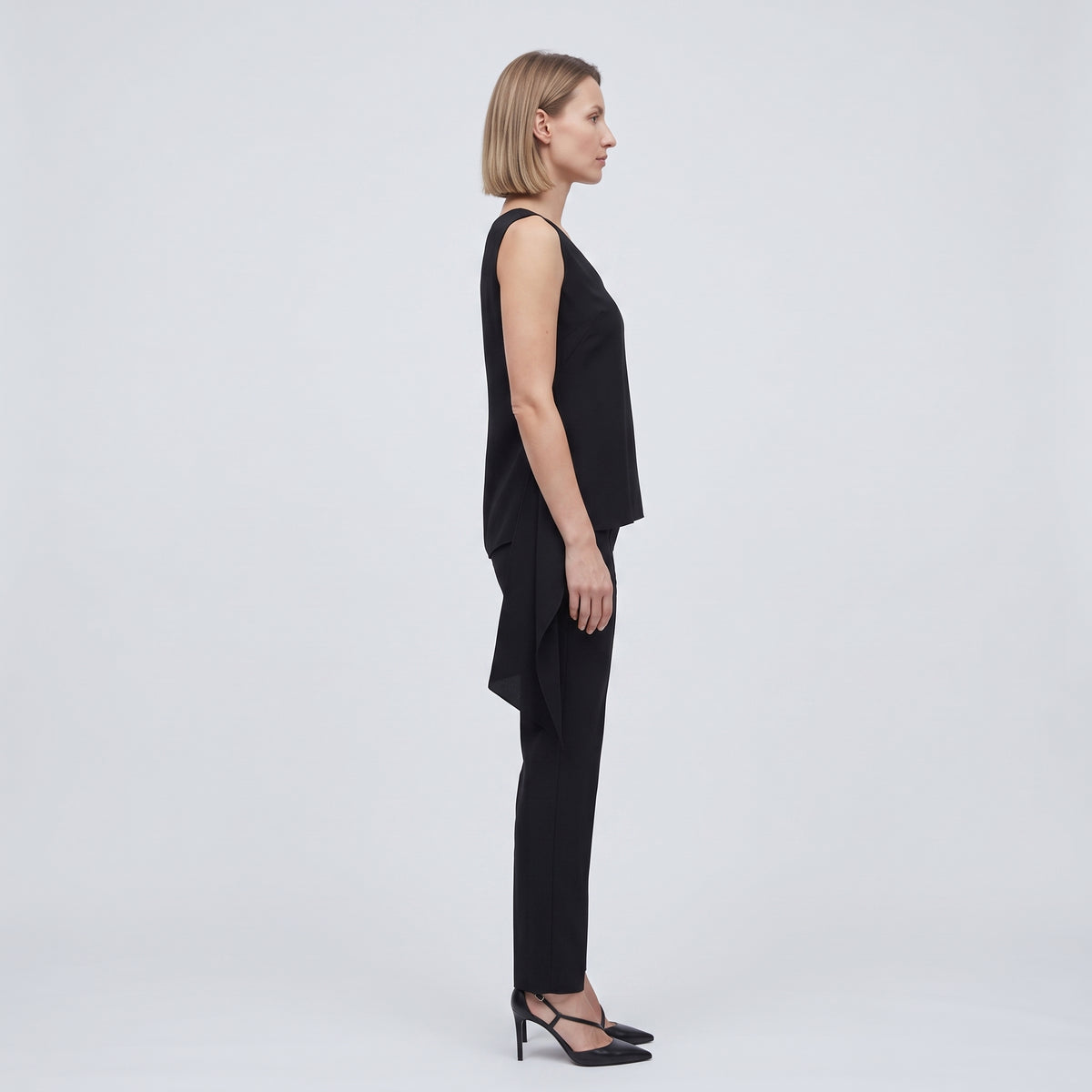 Sleeveless Tailored V-Neck Top