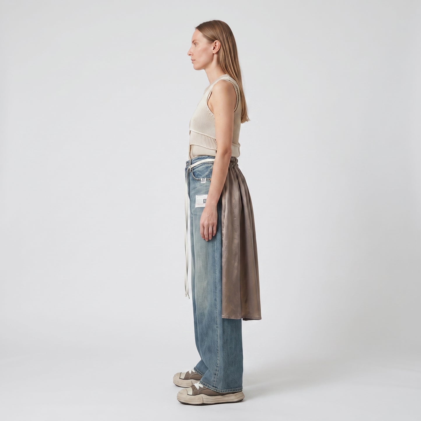 Wide Leg Distressed Denim Jeans