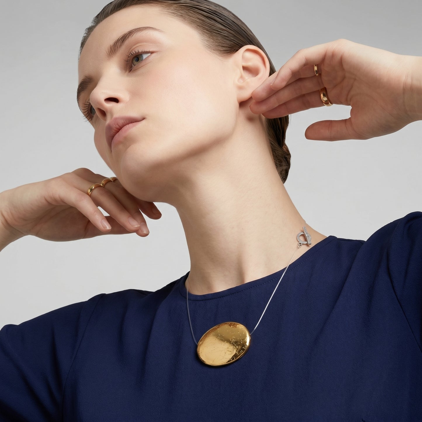 Minimalist Gold Disc Pendant Necklace