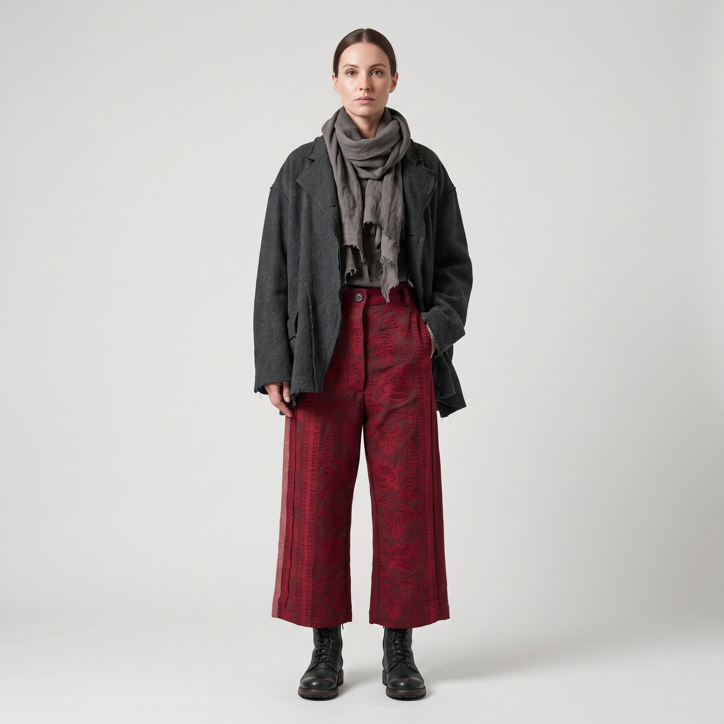 Floral Embroidered Cropped Trousers