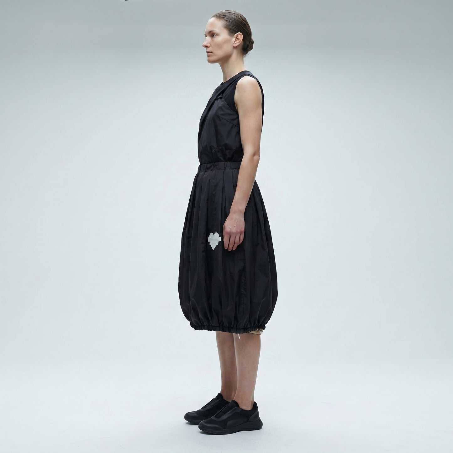 Pleated Voluminous Black Skirt
