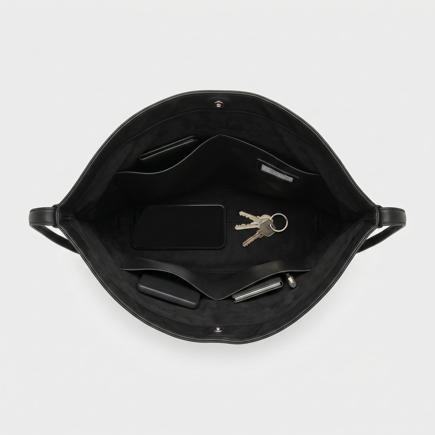 Sleek Black Leather Shoulder Bag
