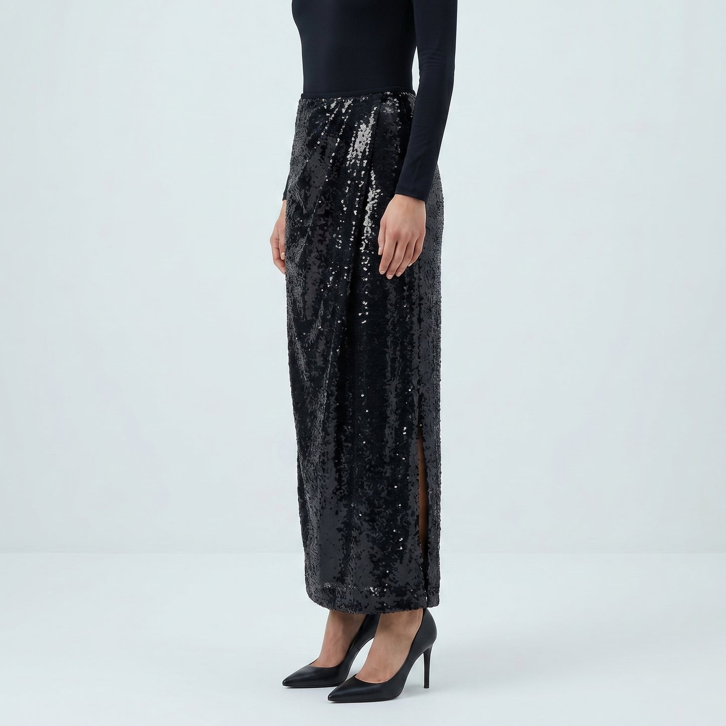 Black Sequined floor len Skirt
