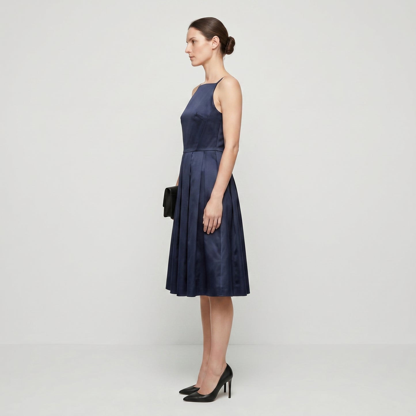 Elegant Pleated Halter Dress