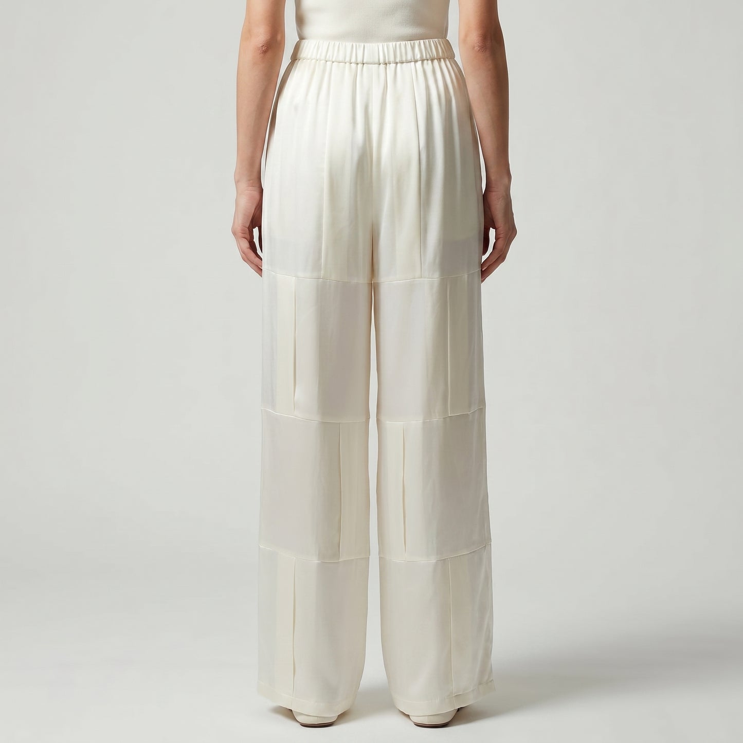 Paneled Wide-Leg Tucking Trousers