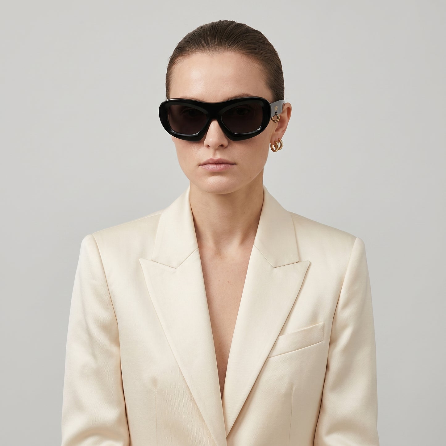 Sculptural Oval Frame Sunglasses