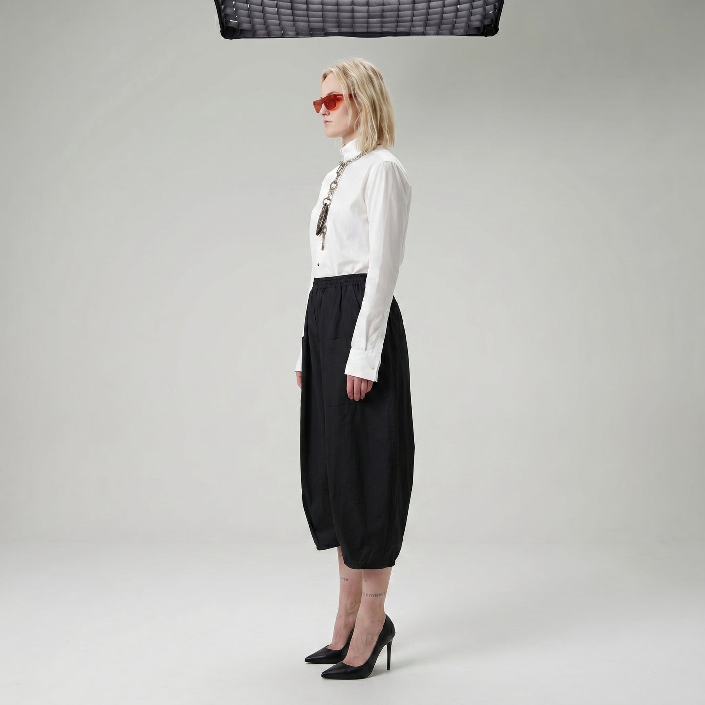 Black Balloon Pleated Trousers