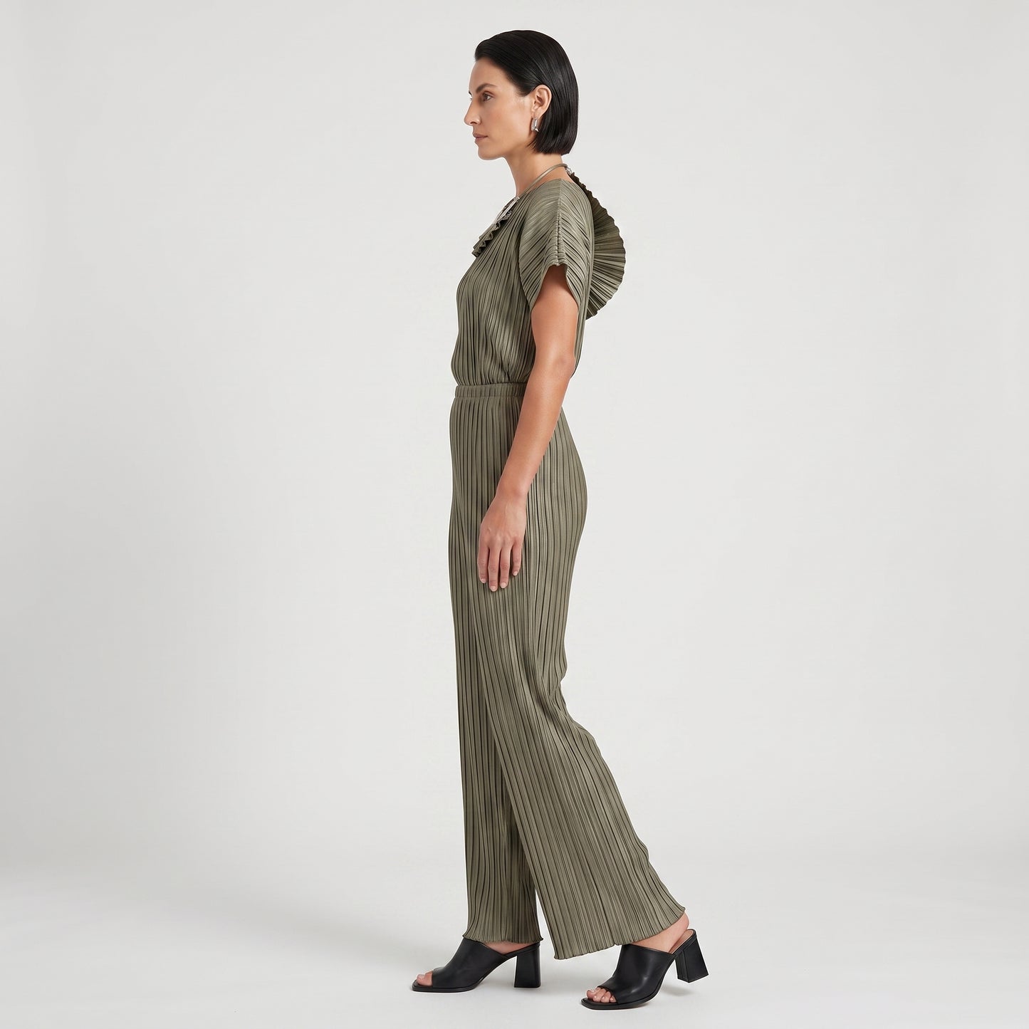 Pleated Wide Leg Olive Trousers