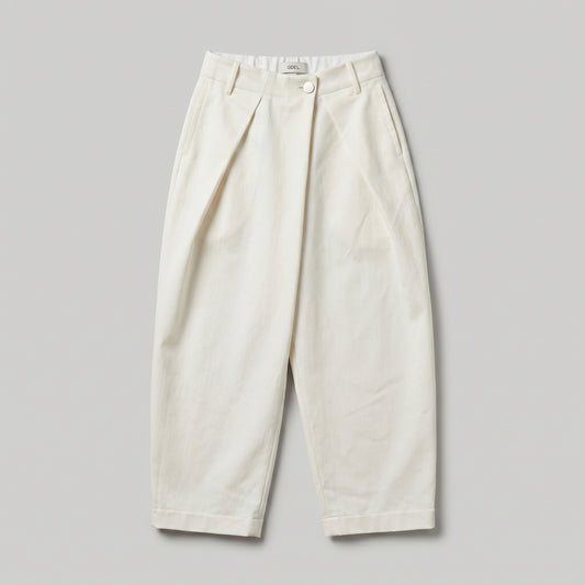 Tailored Off-White Pleated Trousers