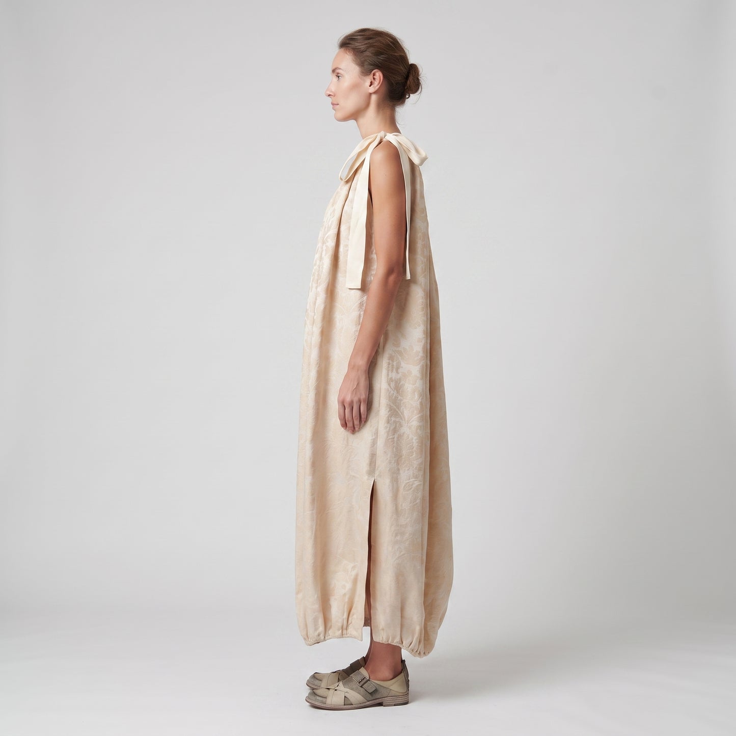 One-Shoulder Floral Jacquard Dress