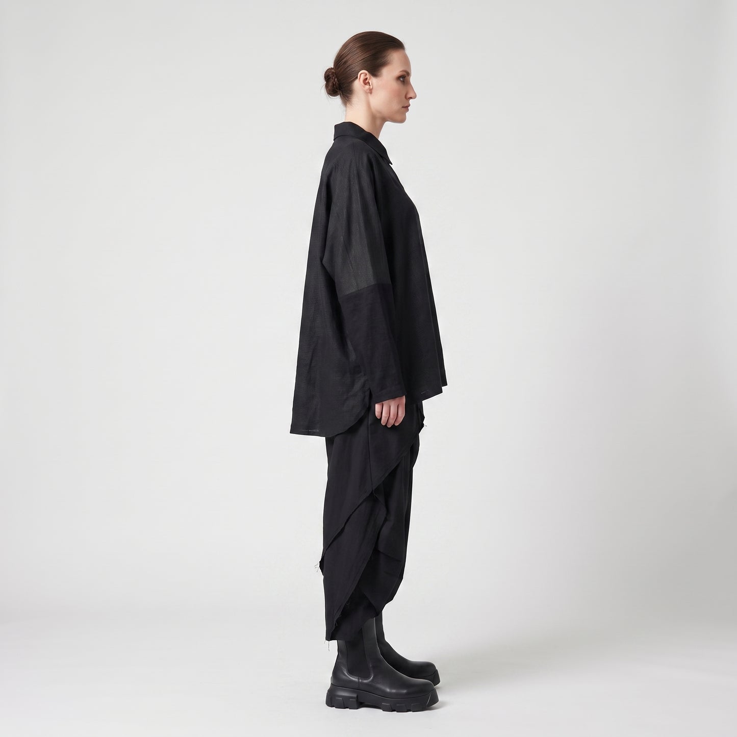 Relaxed Oversized Black Shirt