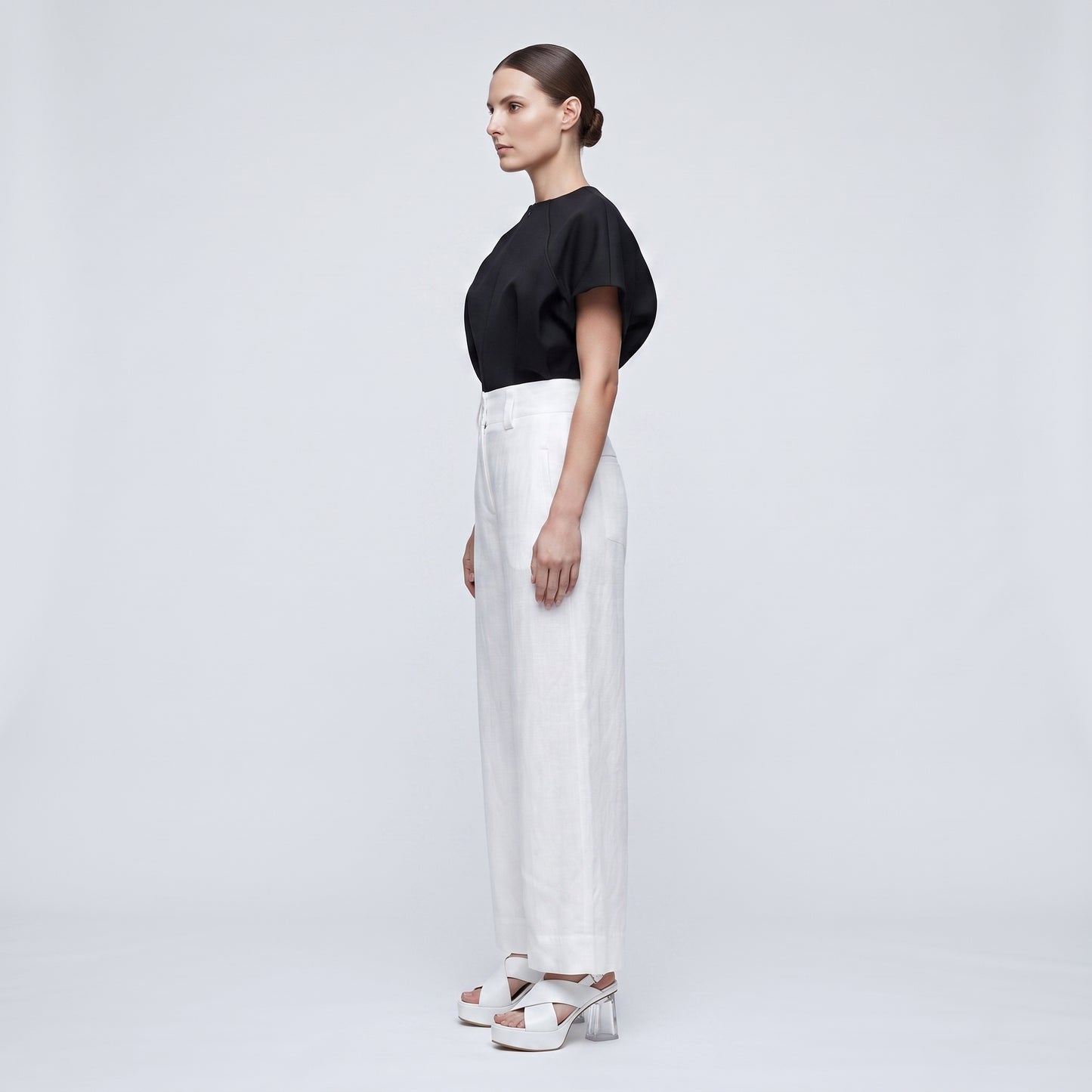 Tailored Linen Cropped Trousers