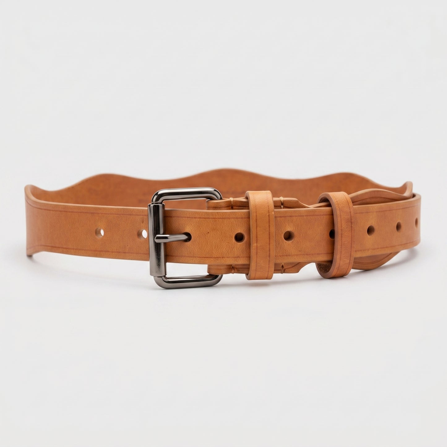 Scalloped Edge Leather Waist Belt