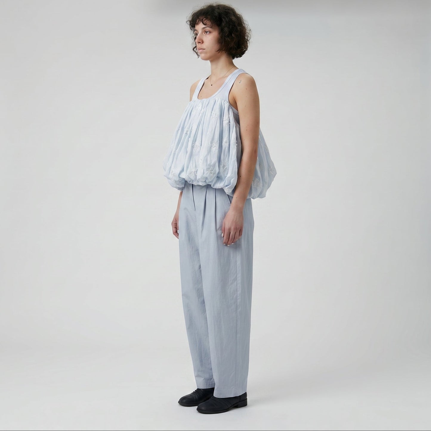 Embroidered Airy Bubble Tank