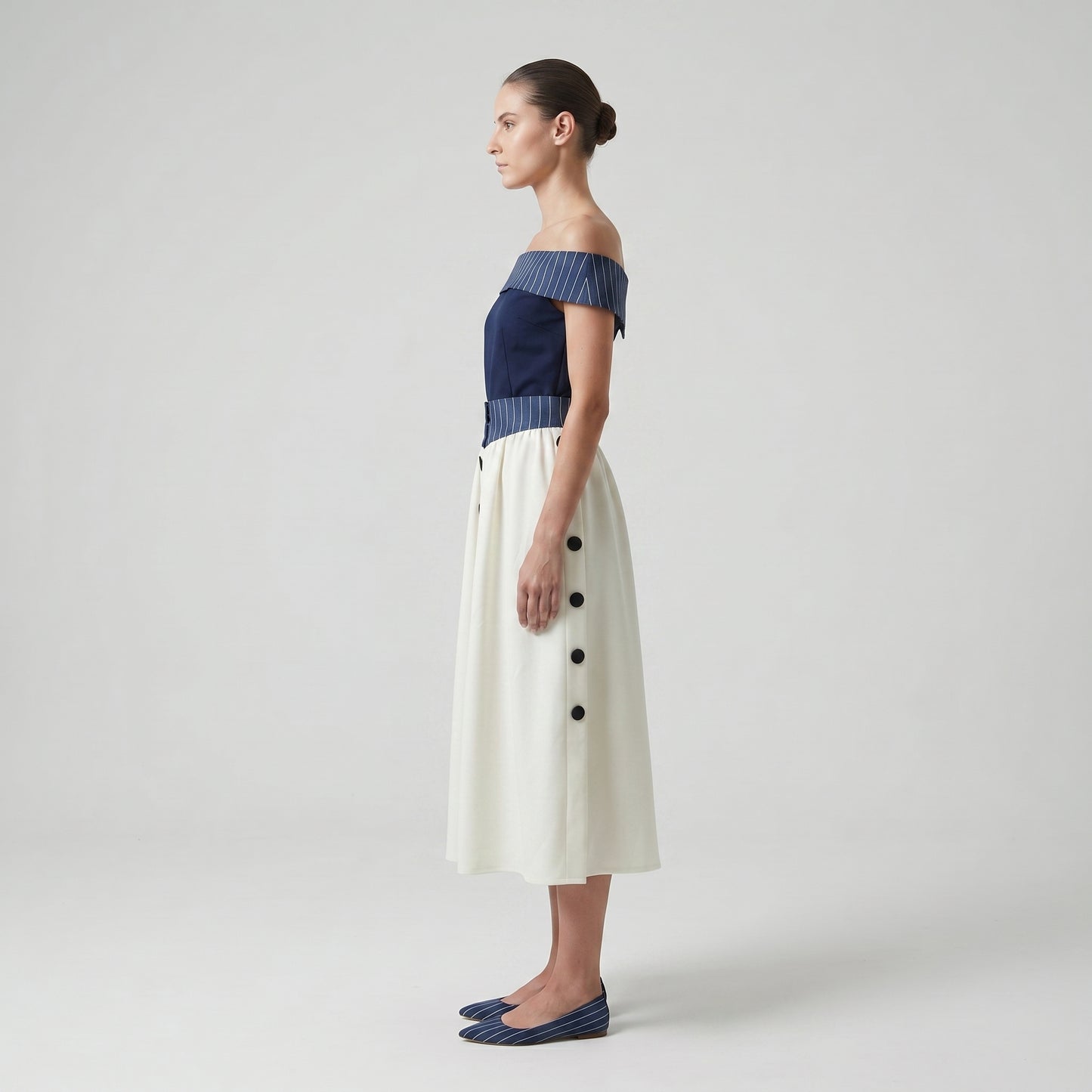 Striped Waist Buttoned Midi Skirt